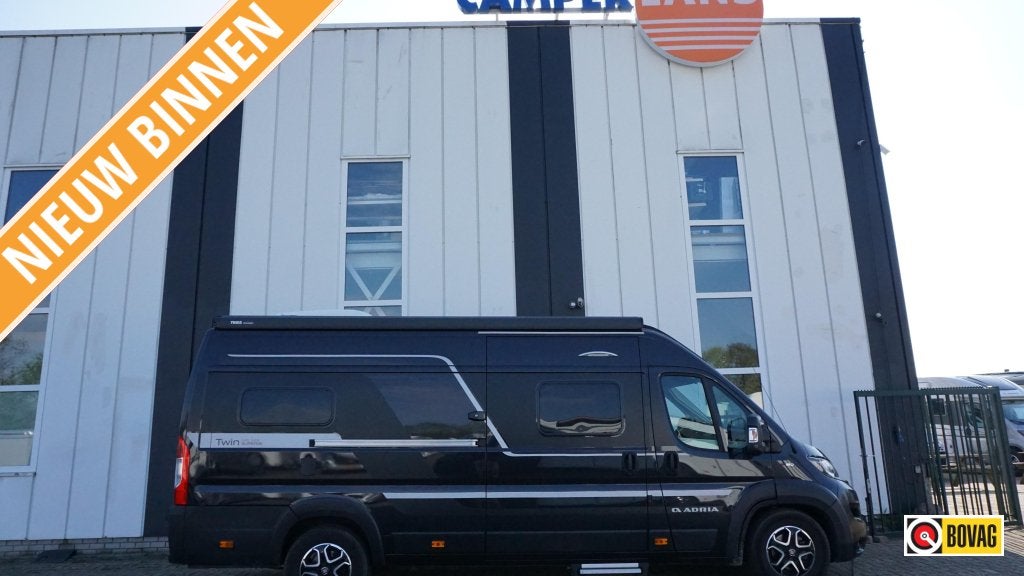 Adria Twin Supreme 640 SGX AUTOMAAT/160PK/AIRCO, Caravans en Kamperen, Automaat, Hordeur, Fiat, 6 tot 7 meter