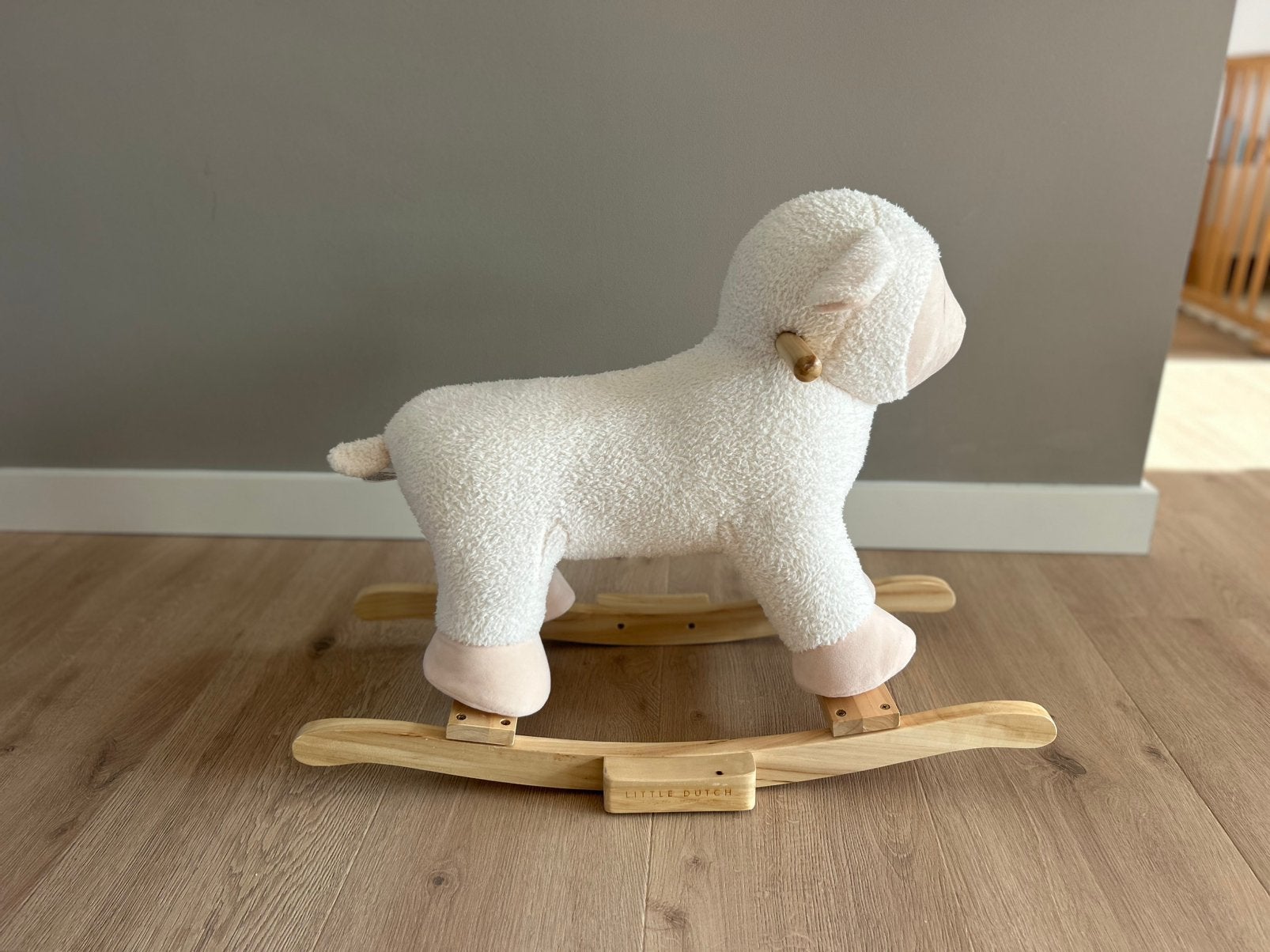 Little Dutch hobbeldier (schaap), Ophalen, Zo goed als nieuw