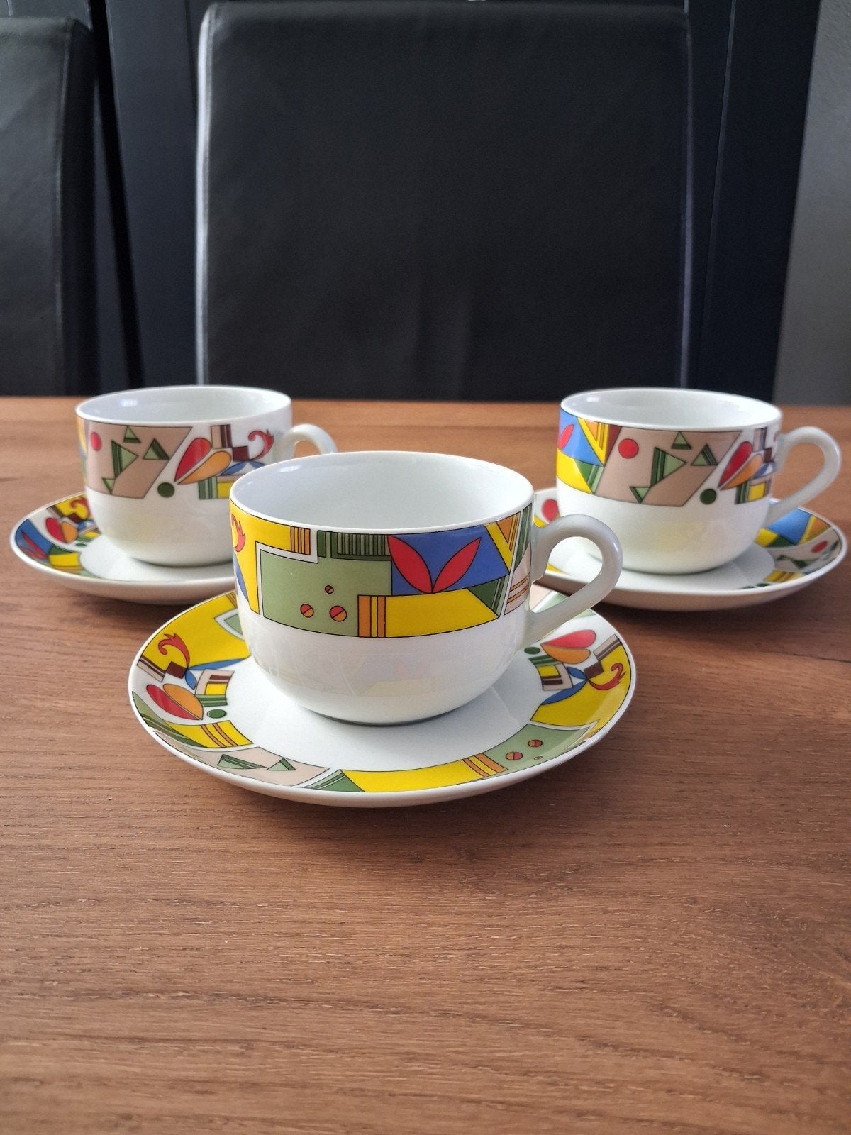 3 DE kop en schotels - Jarolina collectie, Ophalen of Verzenden, Zo goed als nieuw, Porselein, Kop en/of schotel