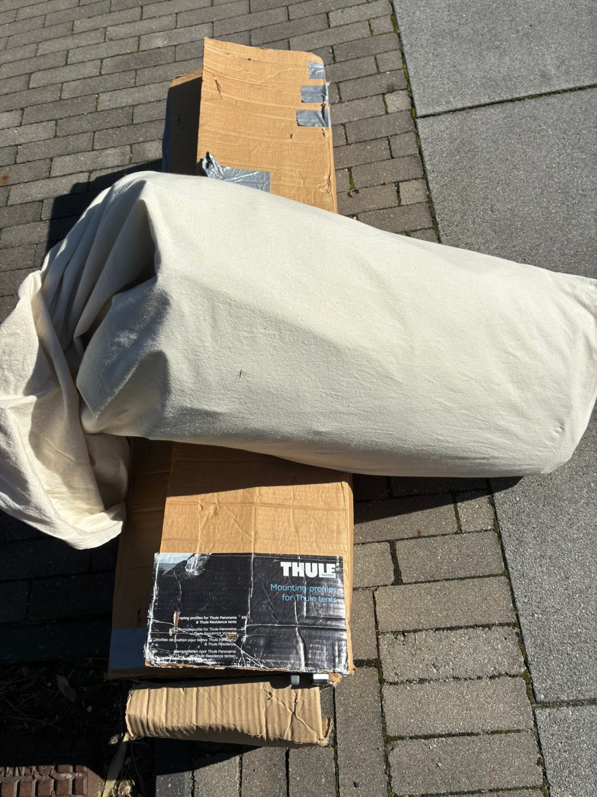Thule Zijwanden met Stokken voor Omnistor 6300 Luifel, Ophalen, Gebruikt