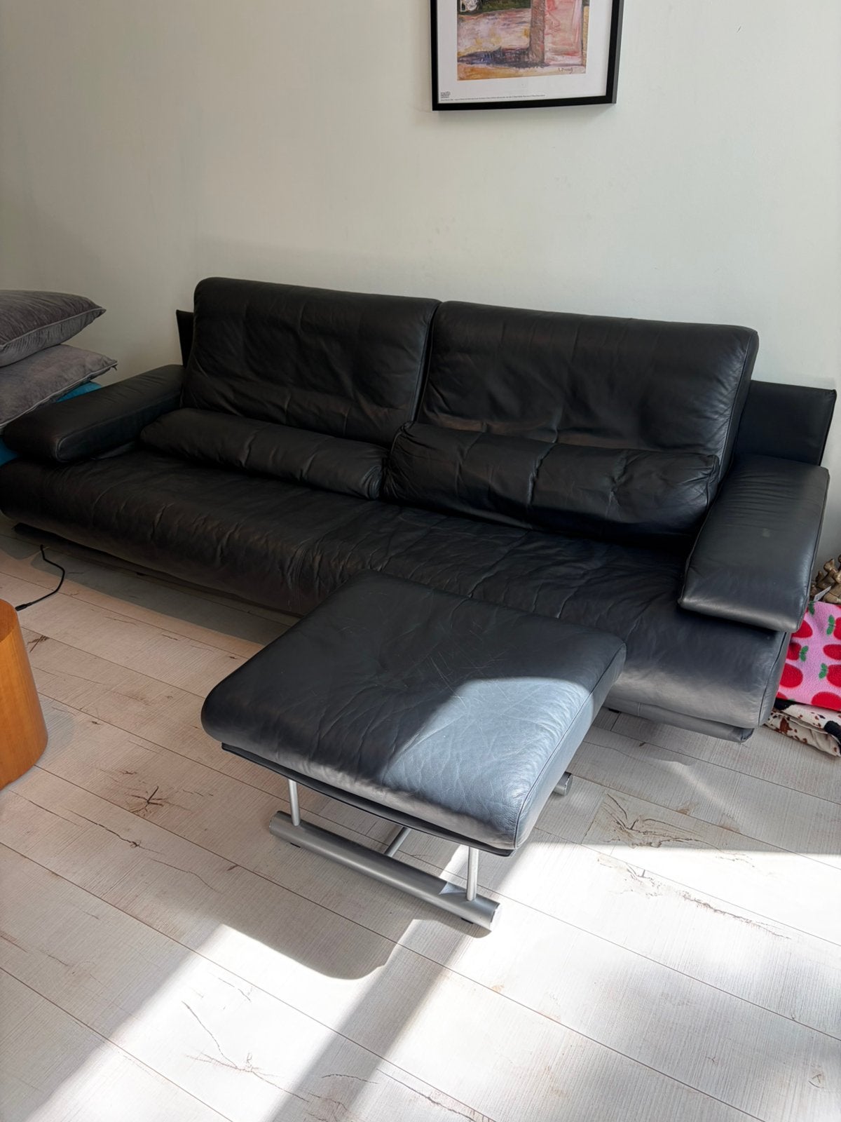 3-zits Rolf Benz 6500 bank & poef, Huis en Inrichting, Ophalen, Rolf Benz Duits design, 50 tot 75 cm, Zo goed als nieuw