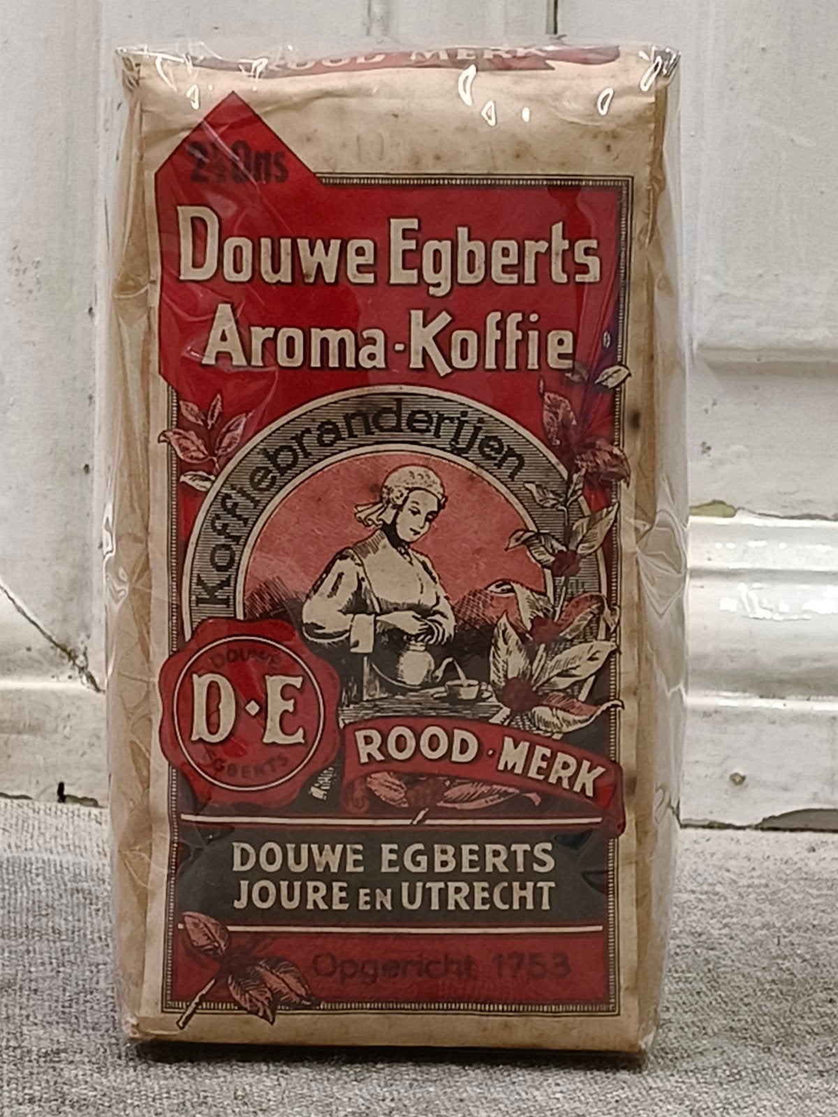 Oud vol pak Douwe Egberts koffie rood merk, Ophalen of Verzenden, Gebruikt