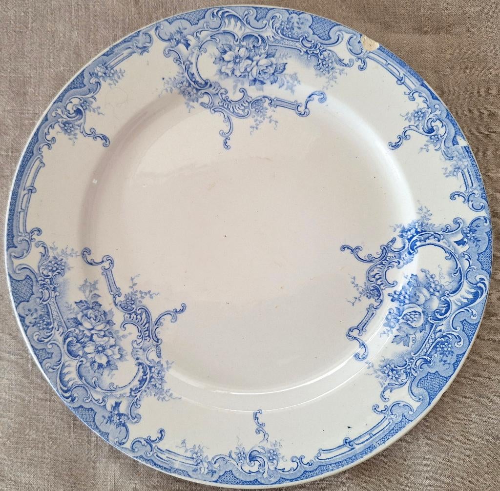B.F.K. Dauphin, brocante bord, Antiek en Kunst, Antiek | Servies los, Ophalen of Verzenden