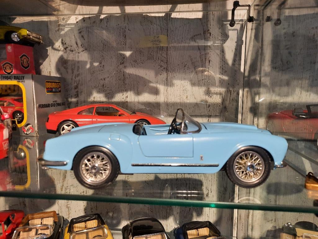 mooie Lancia Aurelia B24 spider Bburago 1:18, Ophalen of Verzenden, Zo goed als nieuw, Auto, Bburago