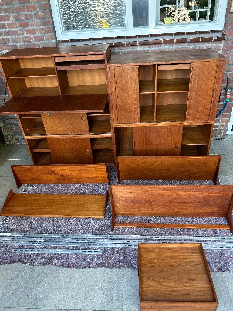 Teak FM Mobler Kai Kristiansen kast wandkast wandmeubel, Huis en Inrichting, Kasten | Wandmeubels, Ophalen of Verzenden, Nvt, 25 tot 50 cm