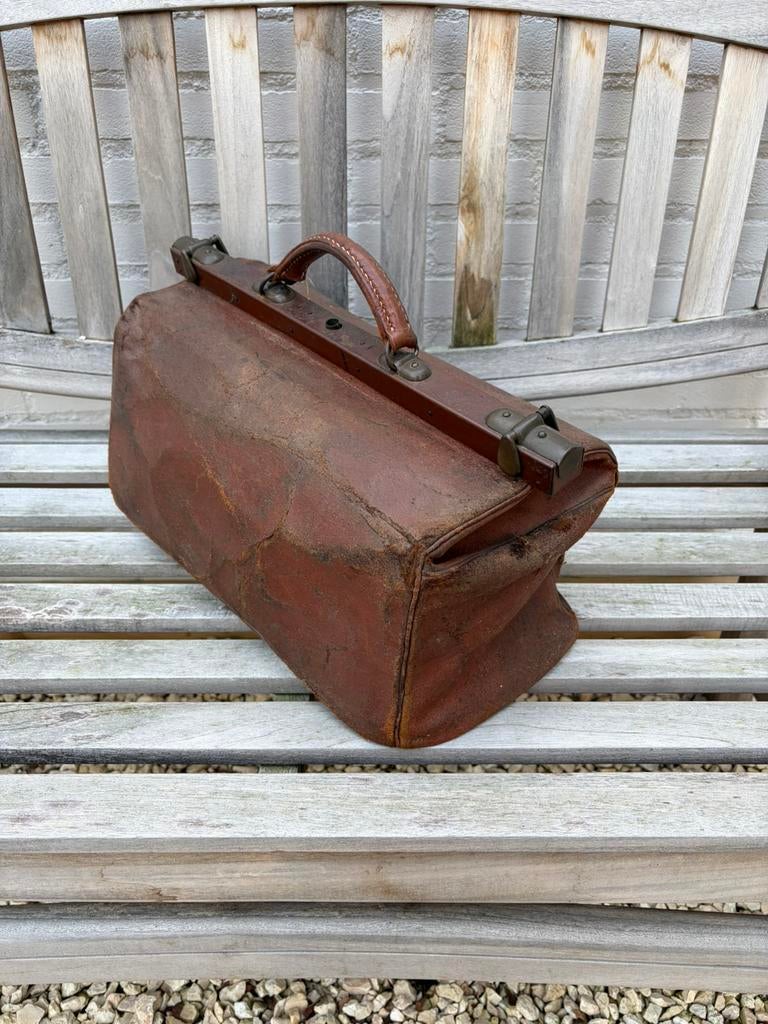 Vintage leren dokters tas, Antiek en Kunst, Curiosa en Brocante, Ophalen of Verzenden