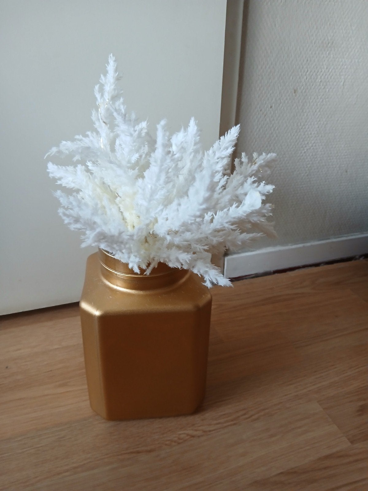 Leuke vaas met kunst bloemen, Ophalen of Verzenden, Zo goed als nieuw