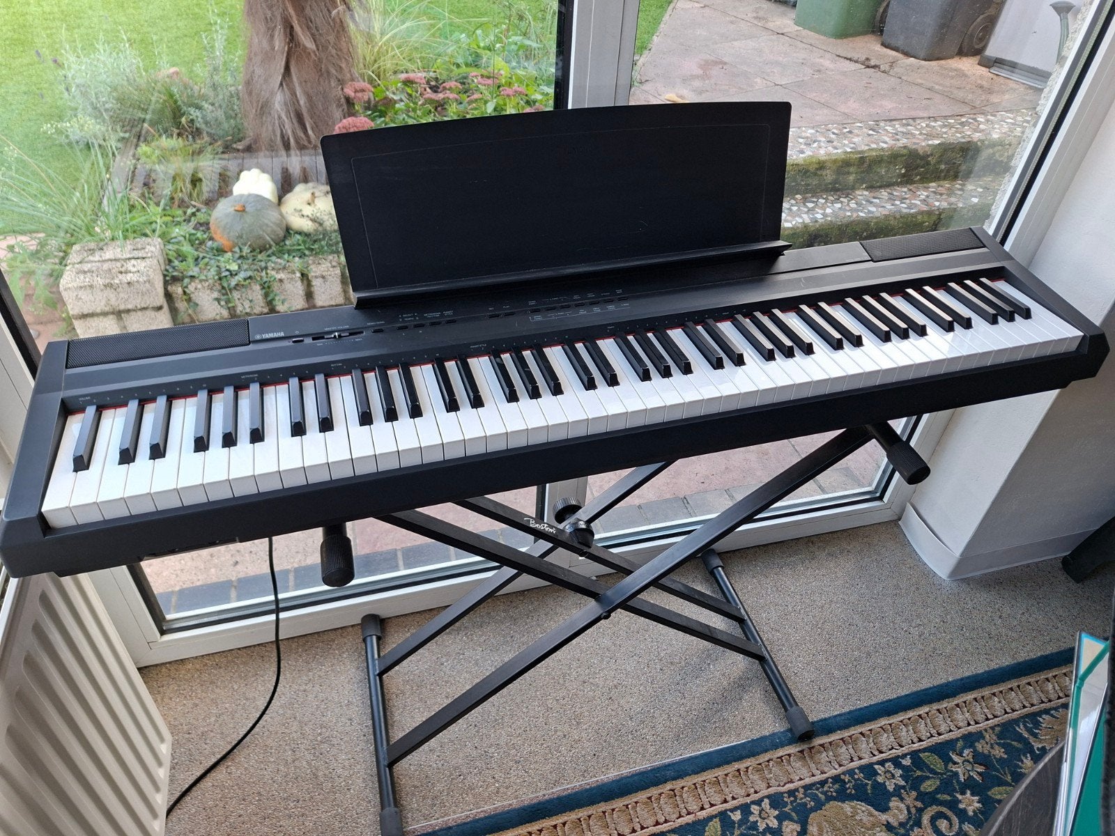 Yamaha P-105 Digitale Piano - Zo goed als nieuw, Ophalen, Zwart, Digitaal, Zo goed als nieuw