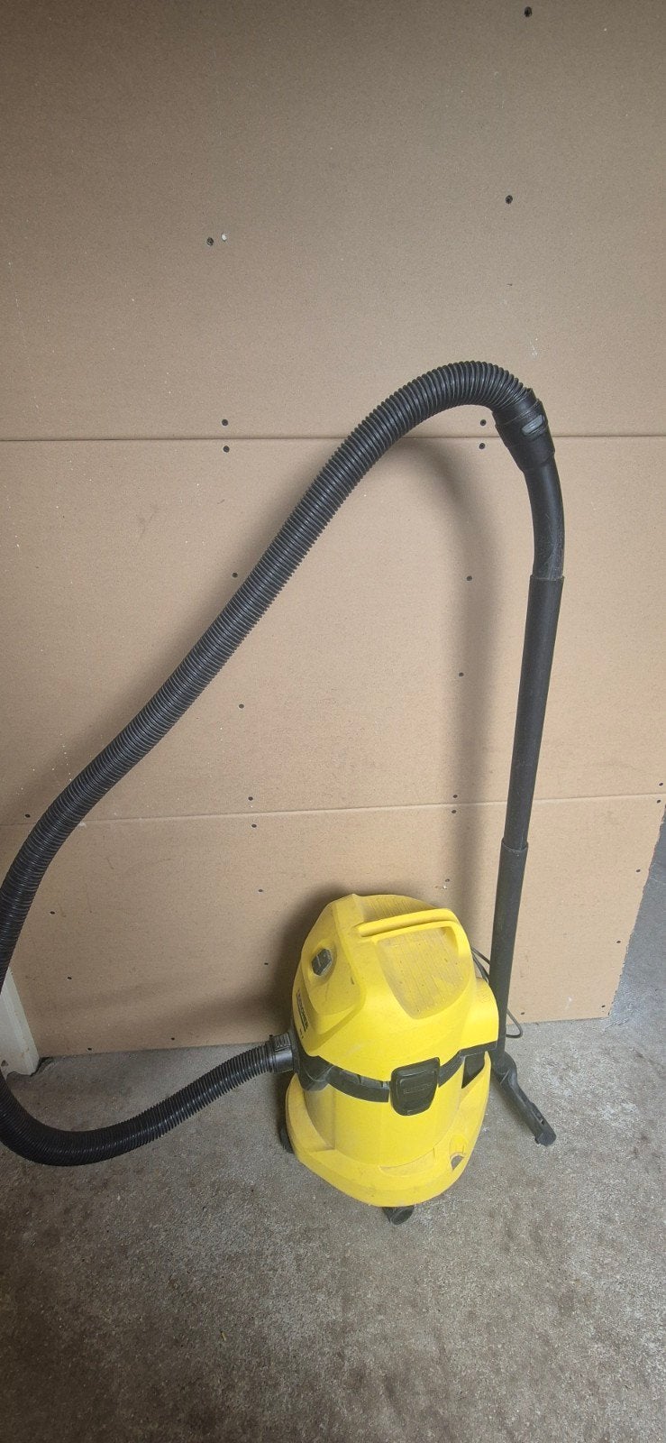 Karcher WD3 bouwstofzuiger, Ophalen, Gebruikt