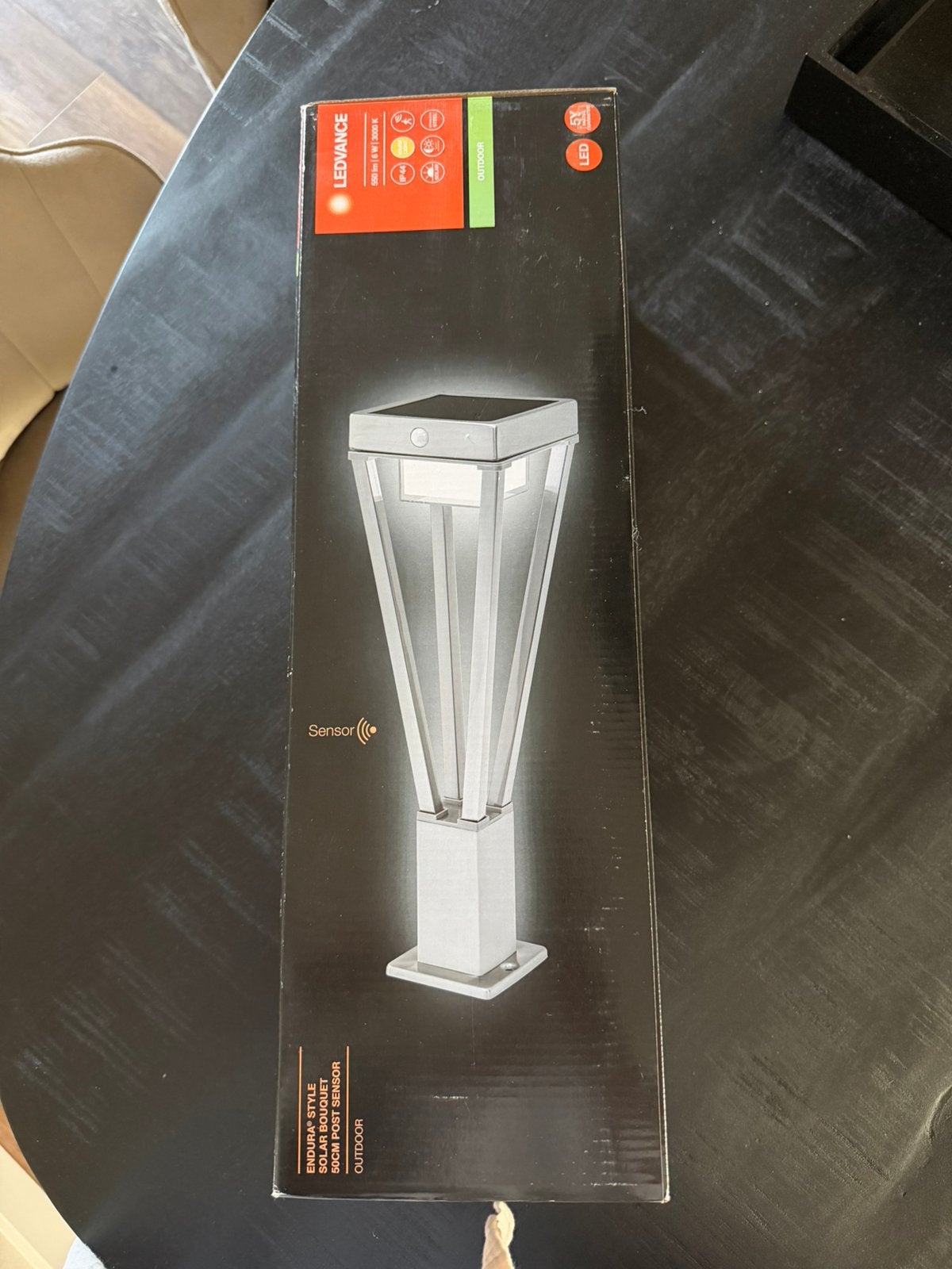 Ledvance Buitenlamp met Sensor, Ophalen of Verzenden, Zo goed als nieuw, E27 (groot), Led-lamp