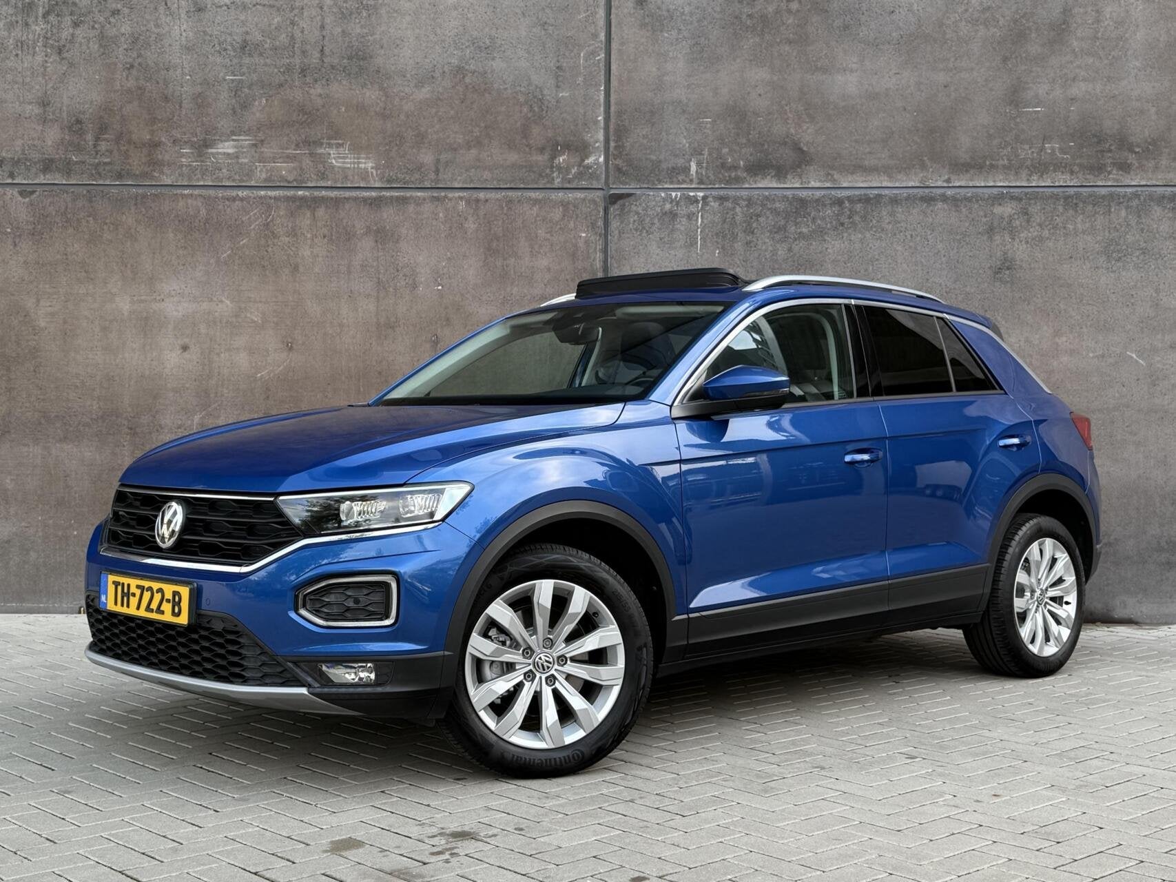 Volkswagen T-Roc 1.0 TSI Style | 1ste eigenaar | Panorama da, Auto's, Voorwielaandrijving, Dealer onderhouden, Stof, Gebruikt