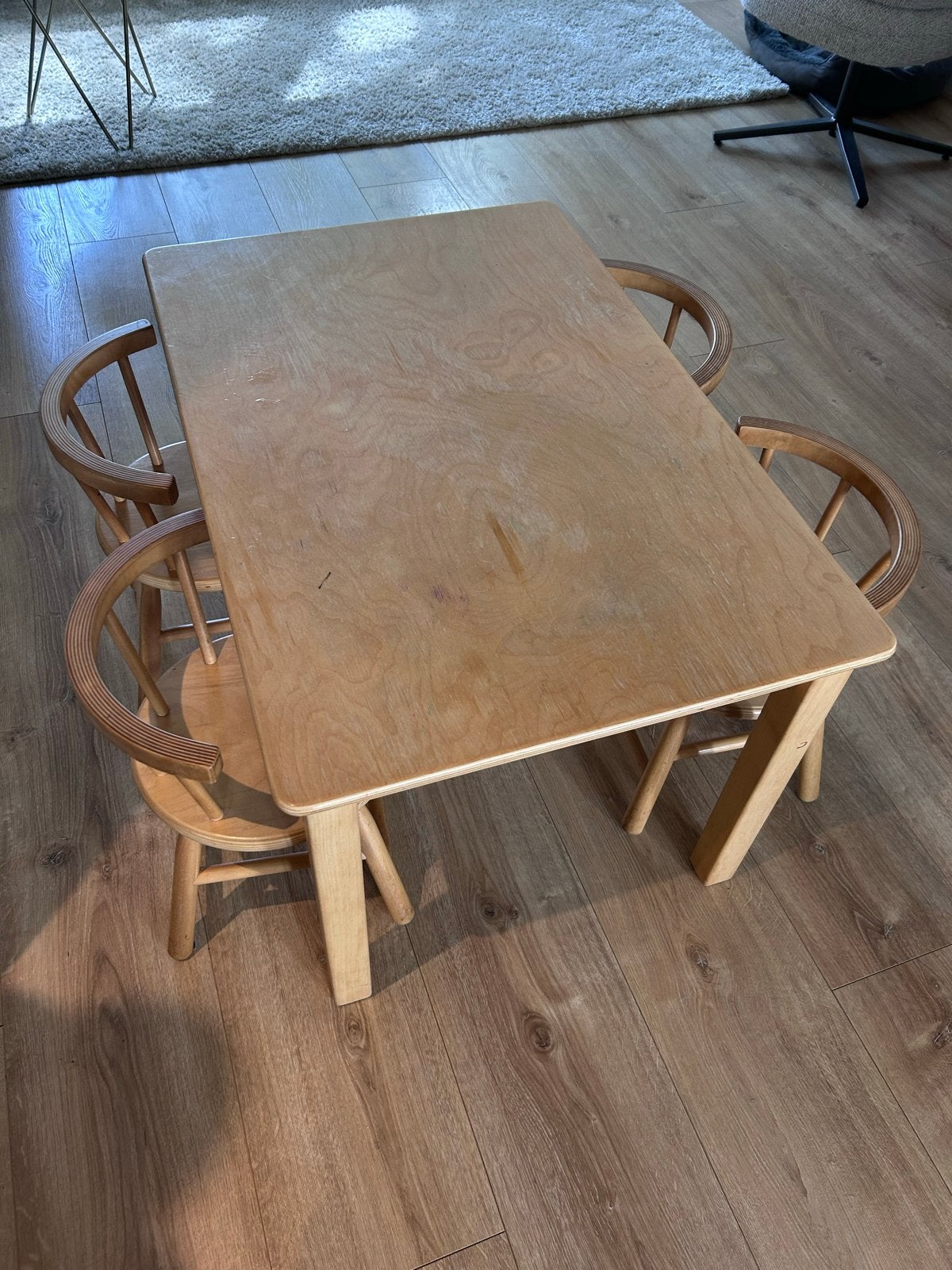 Kindertafeltje met vier stoeltjes Van Dijk, Ophalen, Gebruikt, Tafel(s) en Stoel(en)