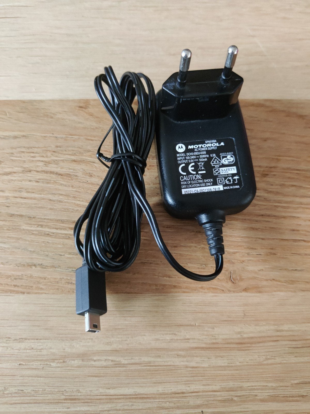 Motorola oplader met Micro-USB aansluiting, Gebruikt, Adapter, Micro-USB, Ophalen of Verzenden