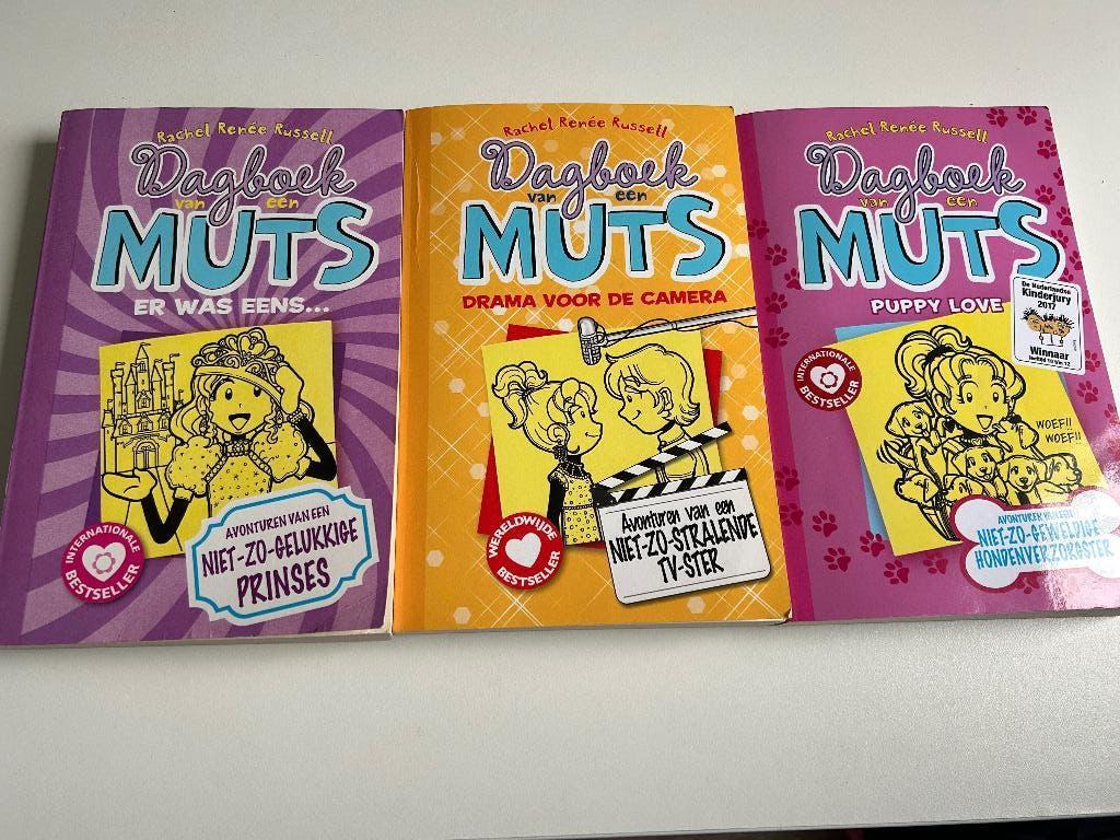 (3x) Dagboek van een Muts(Apeldoorn), Boeken, Ophalen, Zo goed als nieuw