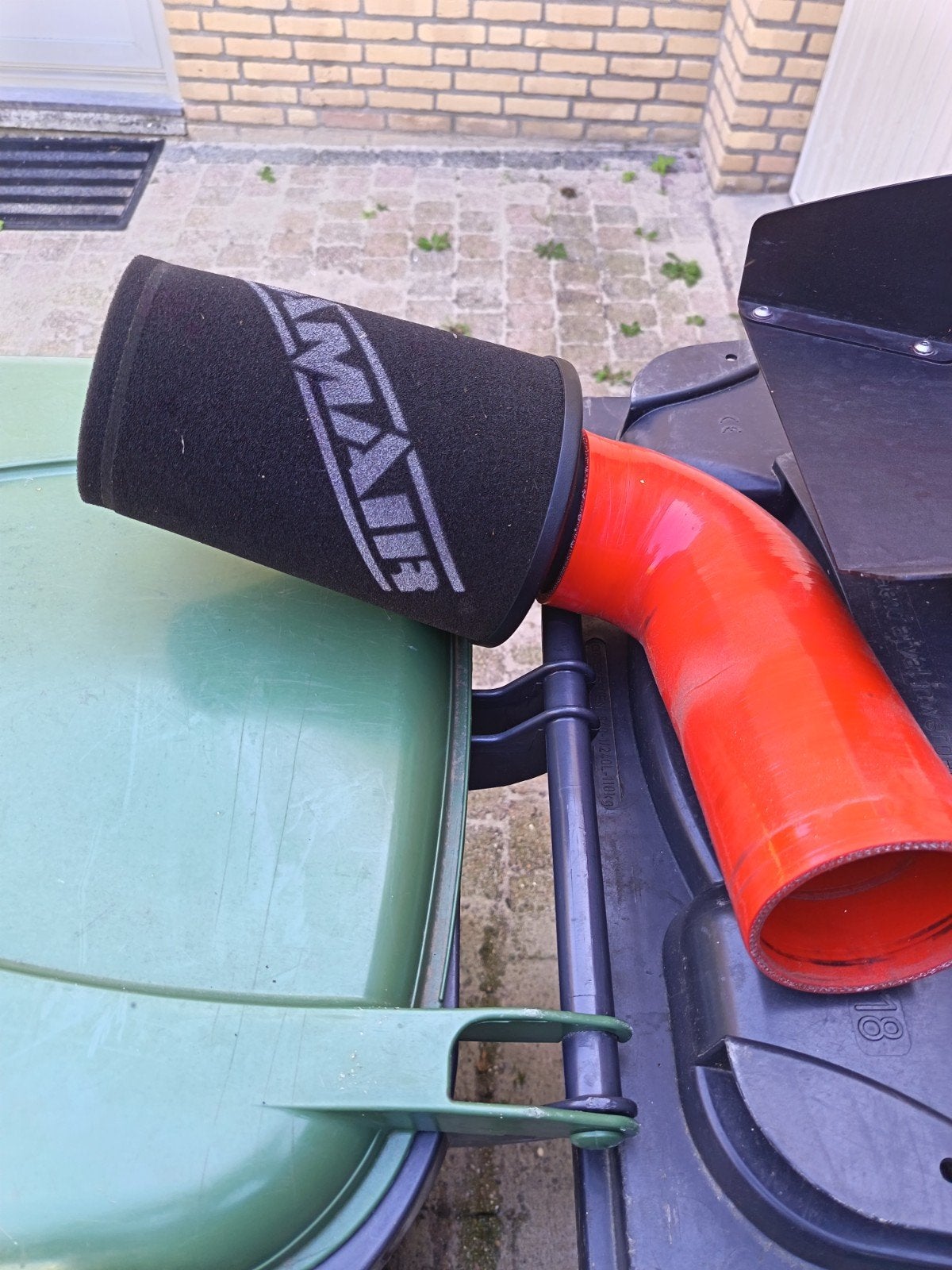 Ramair Cold Air Intake met hitteschild VAG 1.8/2.0, Auto-onderdelen, Ophalen, Nieuw, Audi