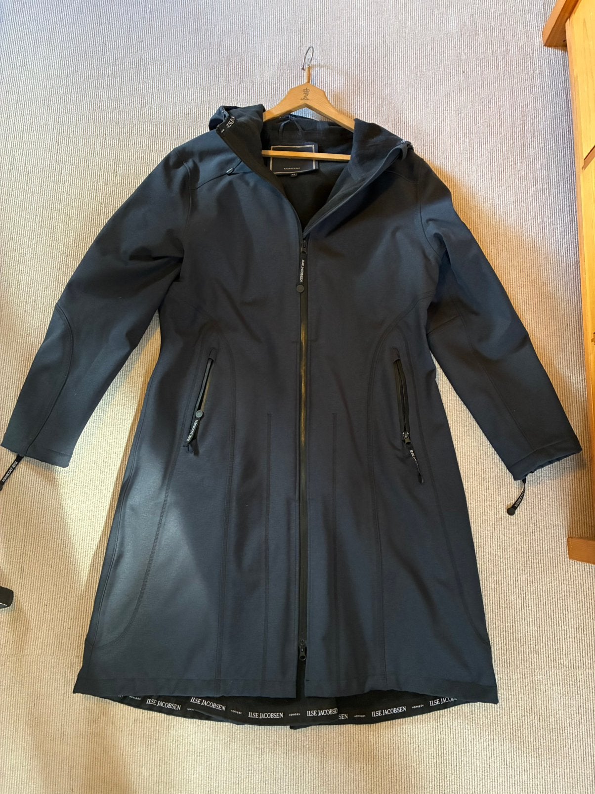 Regenjas maat 44 nieuw, Kleding | Dames, Ophalen of Verzenden, Nieuw, Maat 42/44 (L), Blauw