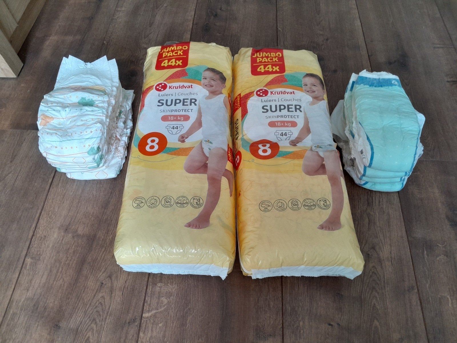 Kruidvat Luiers Super Skinprotect Maat 8 (18+ kg)Jumbo Pac, Kinderen en Baby's, Overige Kinderen en Baby's, Ophalen, Nieuw