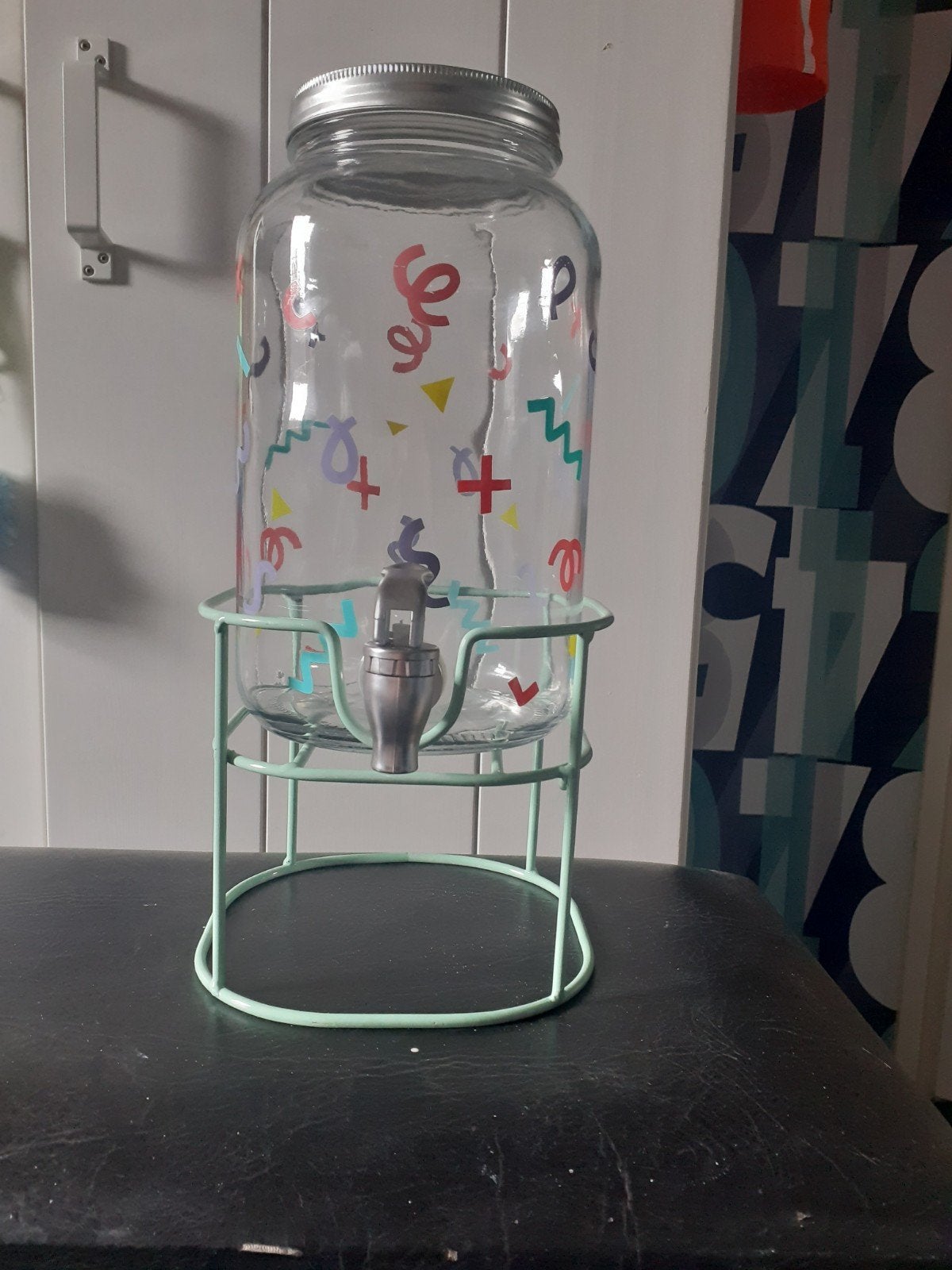 Drankdispenser, Ophalen, Nieuw