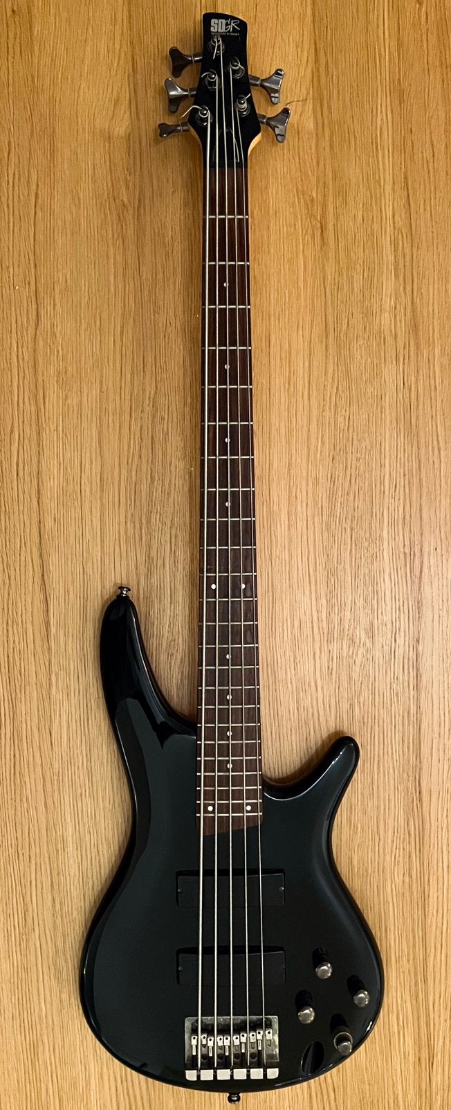 Ibanez SR305 Soundgear 5-snarige basgitaar – zwart, Ophalen, Zo goed als nieuw