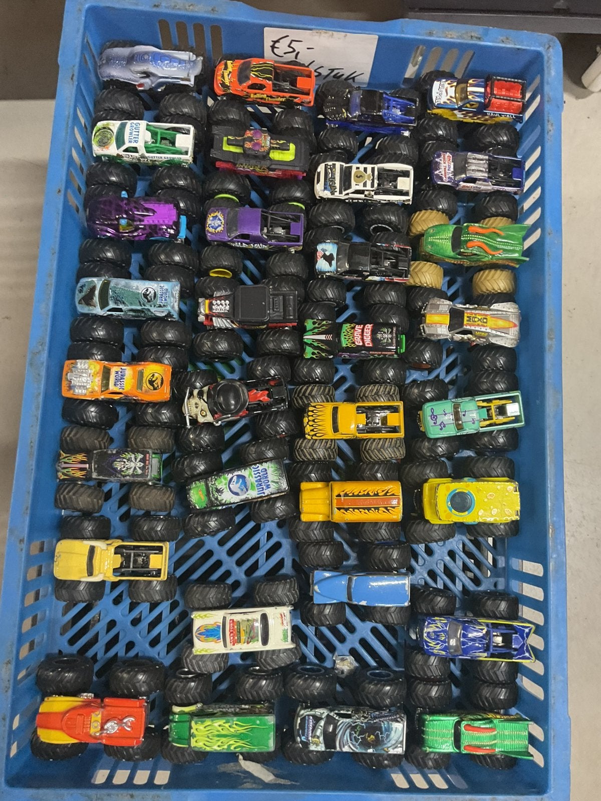 Hotwheels monstertrucks zijn los apart per stuk te koop, Kinderen en Baby's, Speelgoed | Speelgoedvoertuigen, Ophalen, Zo goed als nieuw