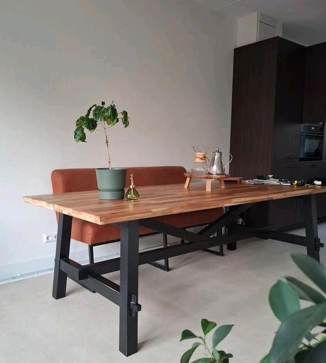 IKEA Skogsta eettafel - Massief acaciahout, Huis en Inrichting, Ophalen, Gebruikt, 200 cm of meer, 50 tot 100 cm