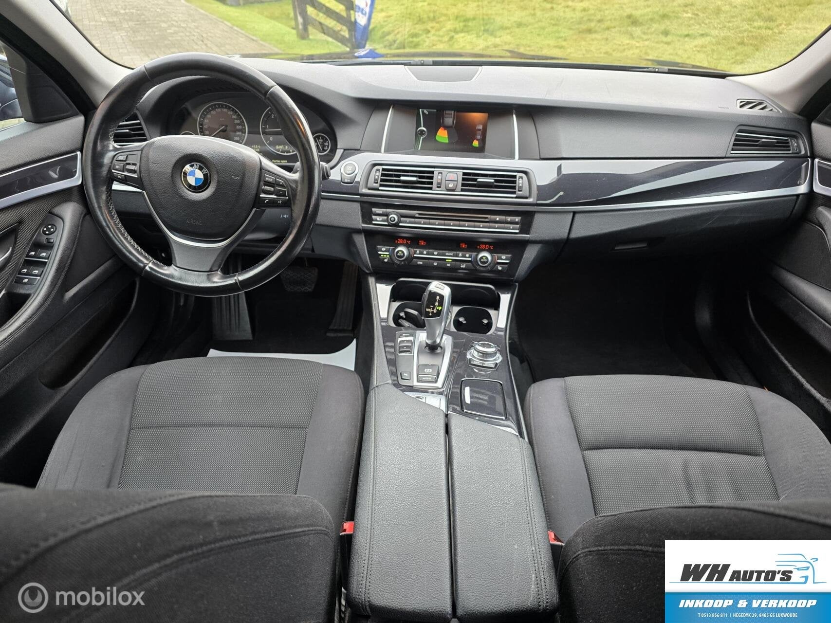 BMW 5-serie Touring 520d Luxury Edition | Pano, Auto's, Automaat, Achterwielaandrijving, Euro 6, 2000 kg