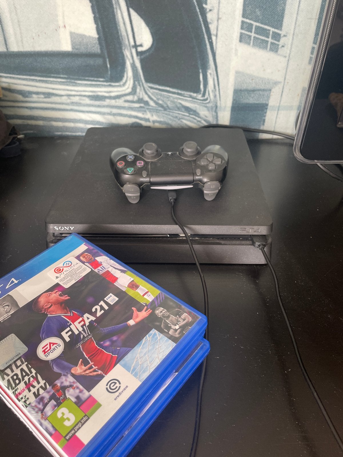 PlayStation 4 Slim met controller en games, Spelcomputers en Games, Spelcomputers | Sony PlayStation 4, Gebruikt, Slim, Met 1 controller