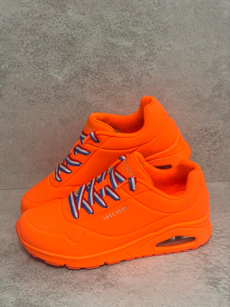 Koningsdag Special Oranje Skechers Uno Maten 36-41, Kleding | Dames, Ophalen of Verzenden, Nieuw, Oranje, Sneakers of Gympen