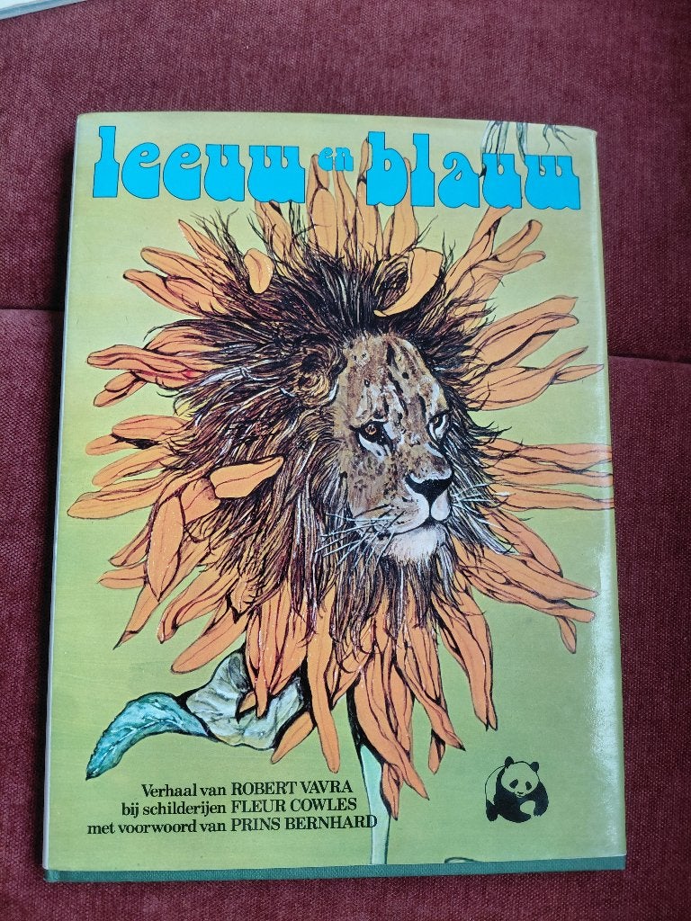 Robert Vavra -  leeuw en blauw, Gelezen, Fictie algemeen, Ophalen of Verzenden, Robert Vavra