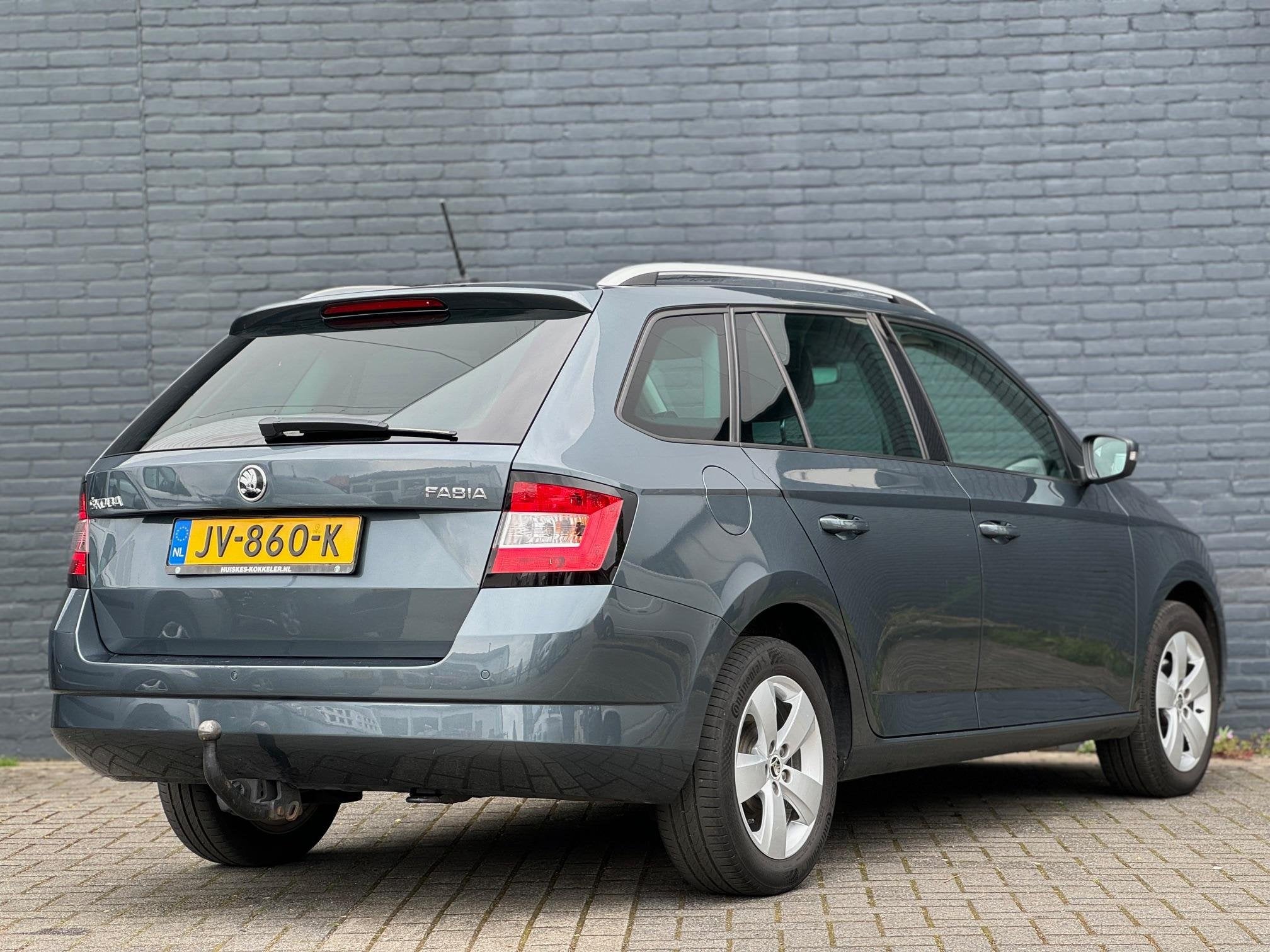 Skoda Fabia Combi 1.4 TDI Style Business EURO 6 | LED | Navi, Auto's, Voorwielaandrijving, Stof, Gebruikt, Euro 6