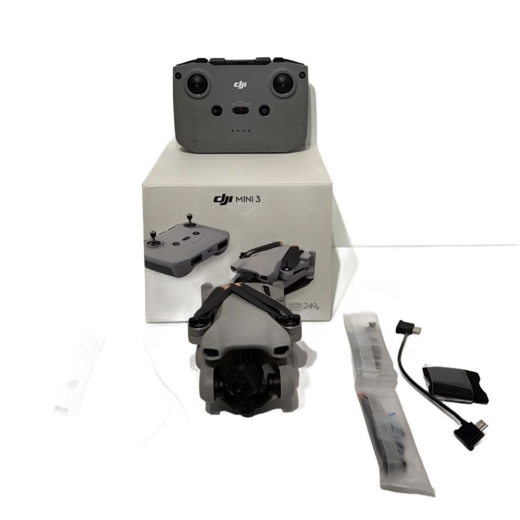 DJI Mini 3 Drone Grijs Compleet in Doos, Ophalen of Verzenden, Gebruikt