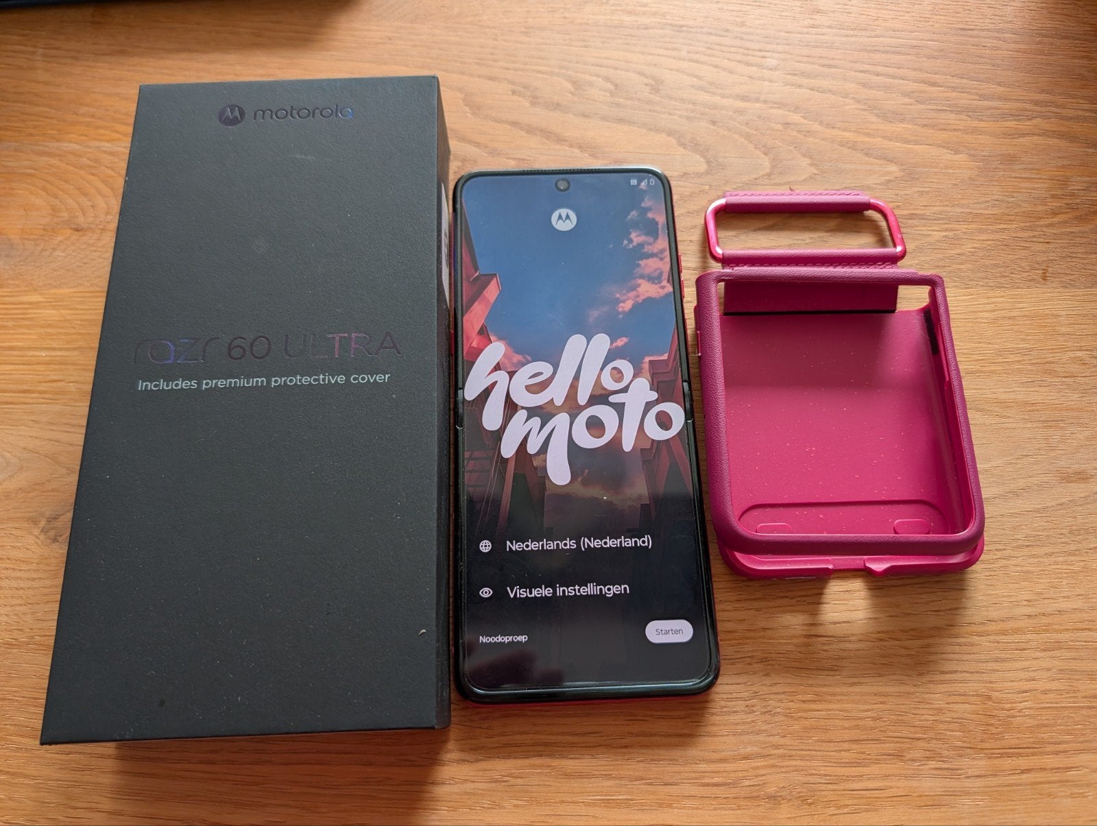 Motorola razr 60 ultra pink 512gb, Overige modellen, Ophalen of Verzenden, Zo goed als nieuw, Roze