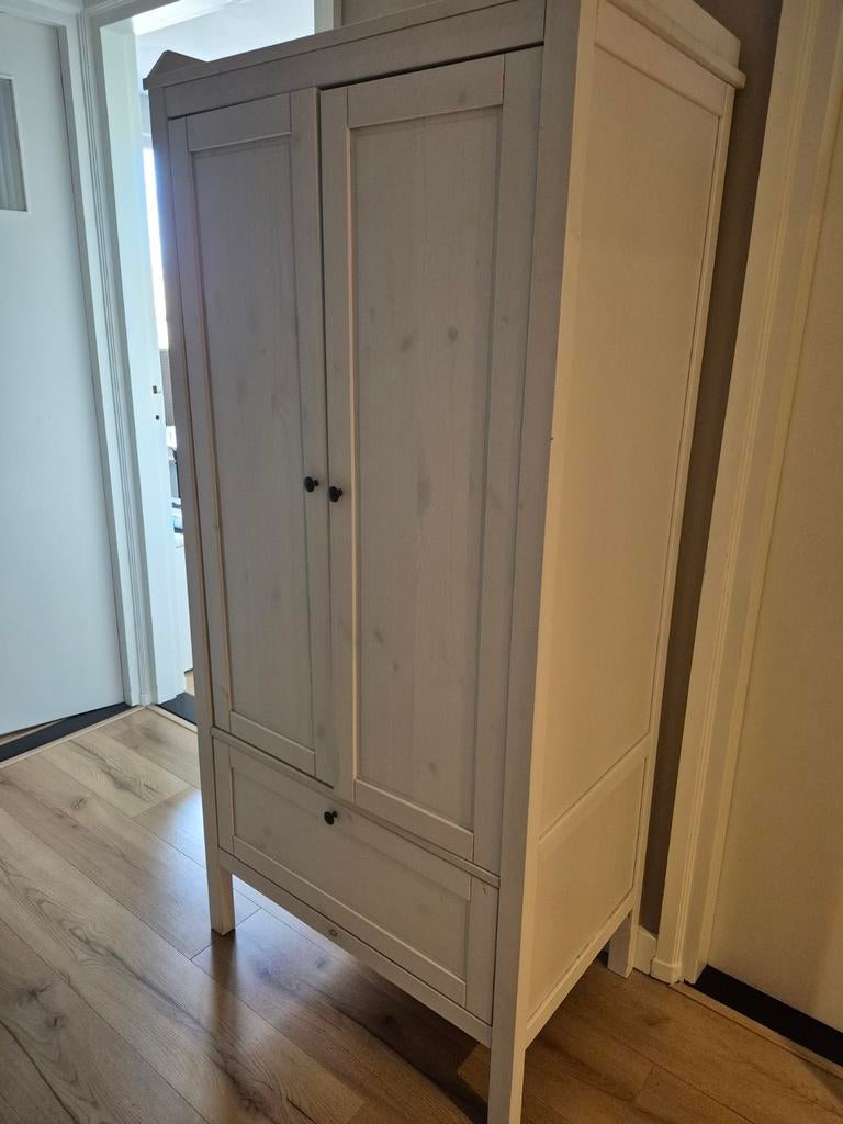 Ikea Hemnes kledingkast wit, Huis en Inrichting, Woonaccessoires | Kamerschermen, Zo goed als nieuw, Ophalen
