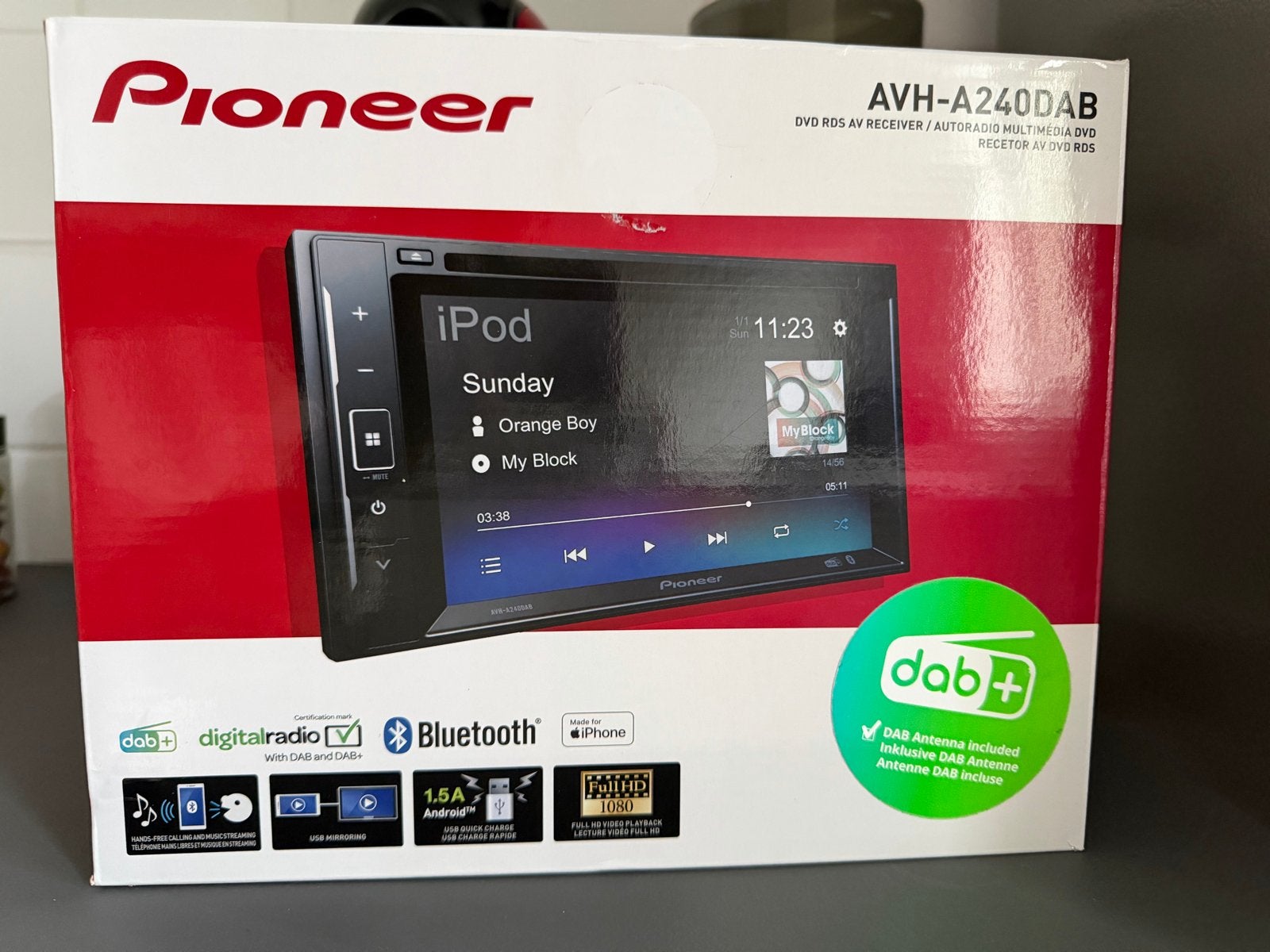Pioneer AVH-A240DAB Autoradio met DAB+ en Bluetooth, Auto diversen, Ophalen, Nieuw