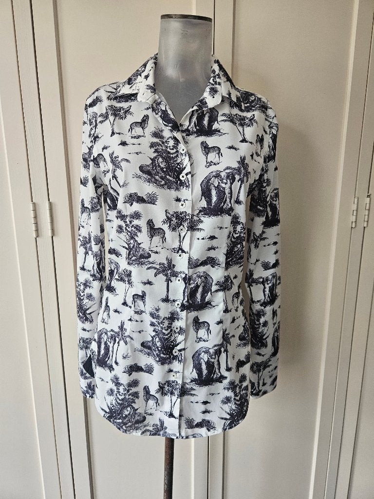 Cavallaro Napoli blouse maat 38 zgan, Kleding | Dames, Blouses en Tunieken, Maat 38/40 (M), Meerkleurig, Cavallaro Napoli, Ophalen of Verzenden