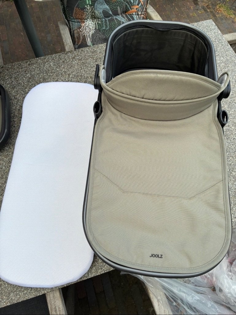 Joolz geo3 reiswieg en zitting in sage green te koop, Gebruikt, Verstelbare duwstang, Ophalen, Kinderwagen