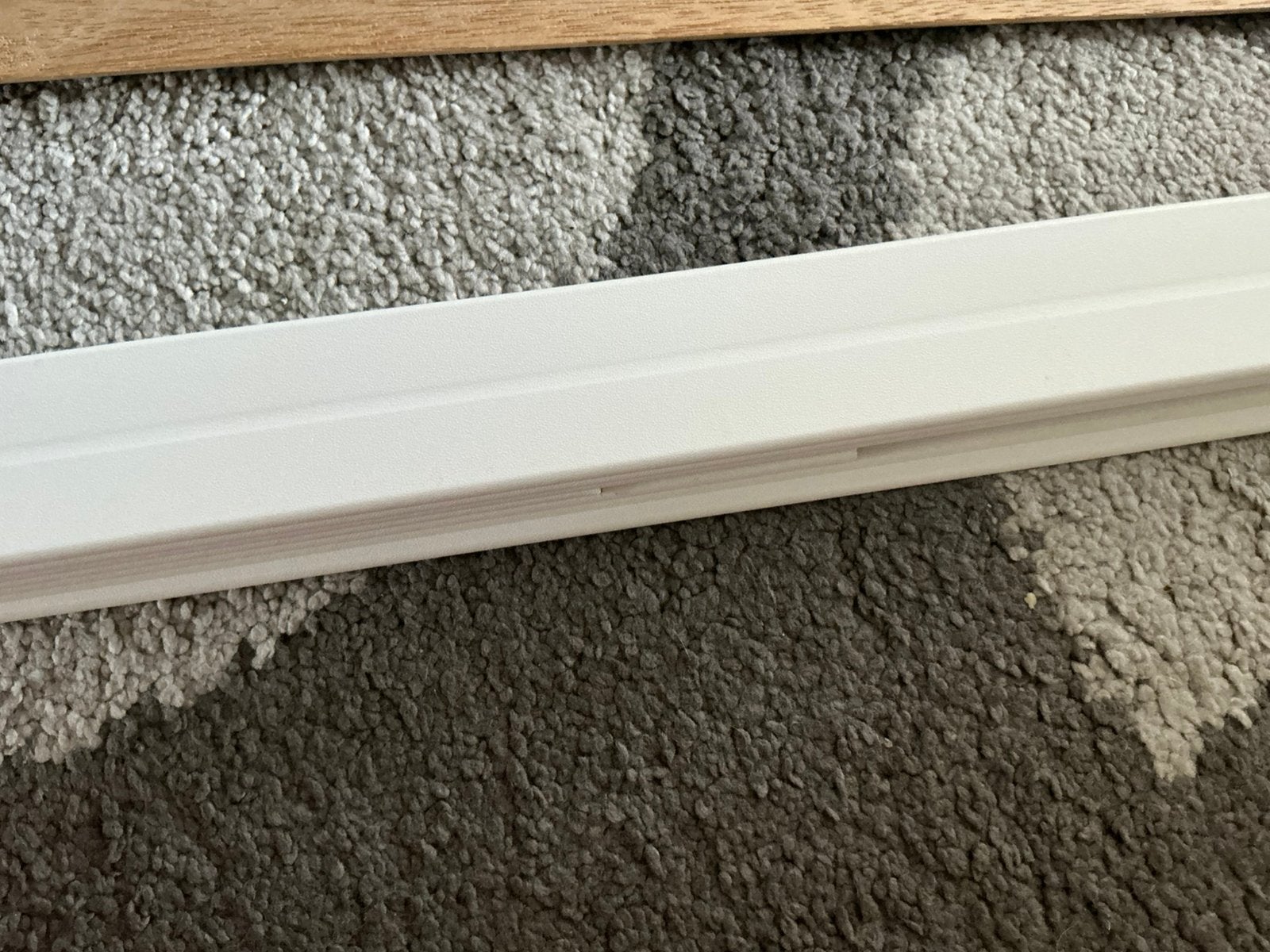 9 witte hoeklatten  2.60x22x22cm MDF 🌺 PEFC gekeurd hout, Ophalen, Zo goed als nieuw, Mdf, 200 tot 250 cm