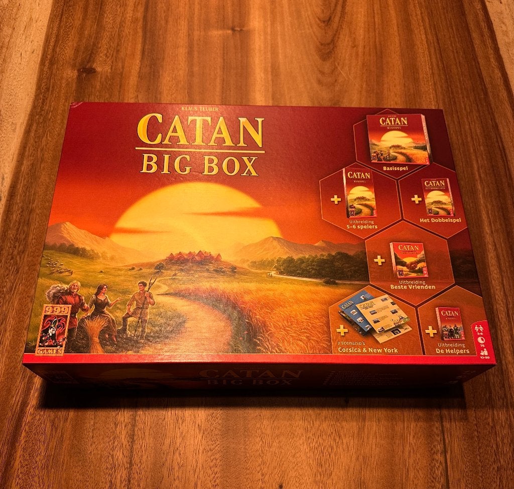 Catan: Big Box – nieuwstaat, Hobby en Vrije tijd, Vijf spelers of meer, Ophalen of Verzenden, Zo goed als nieuw, 999 Games