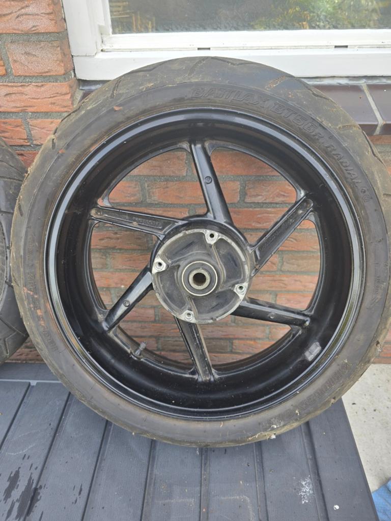 2 Honda wielen - nette staat, banden te vervangen, Motoren, Ophalen of Verzenden