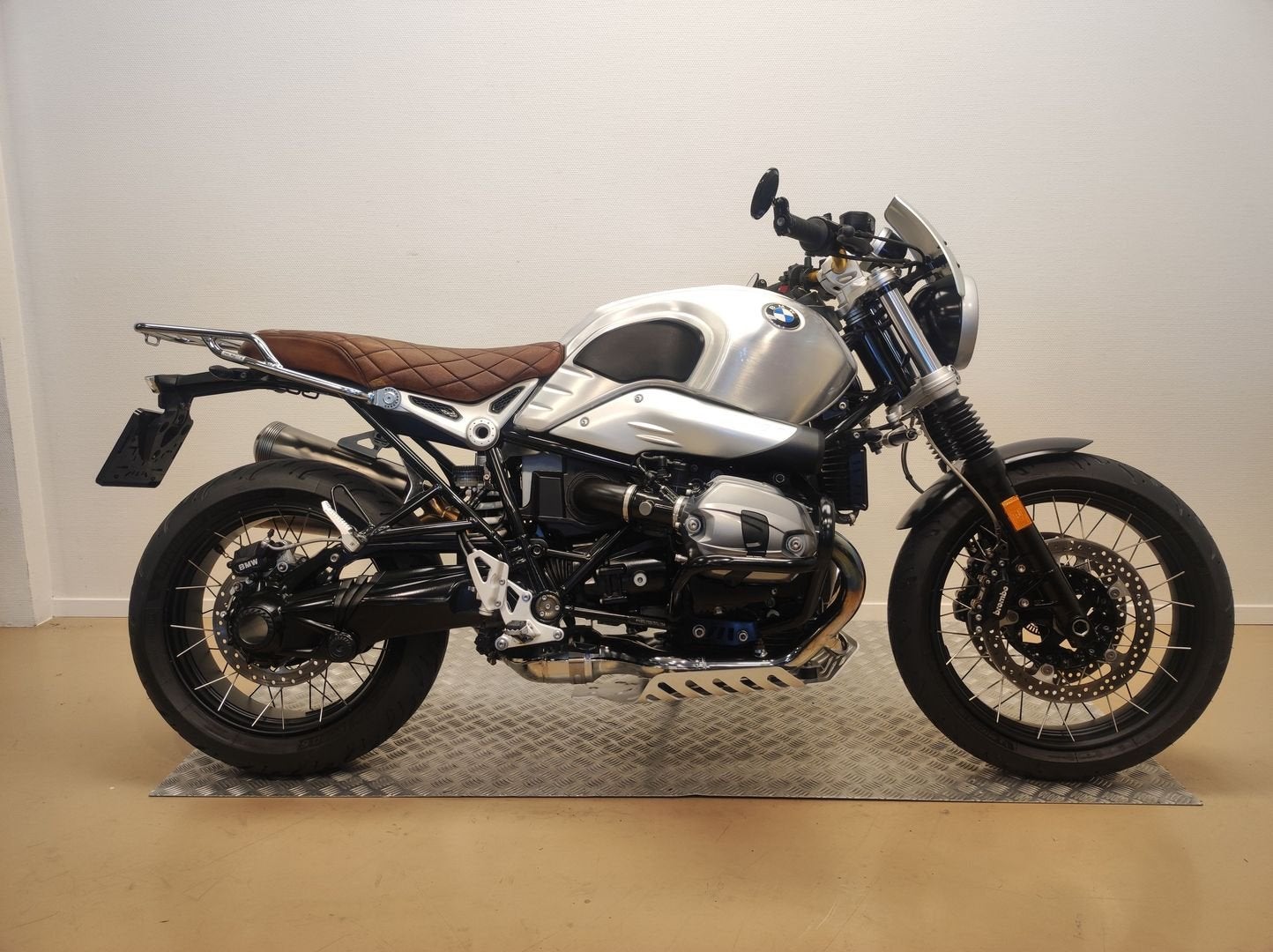 BMW R NINE T SCRAMBLER (bj 2018) 10,437 km, 2 cilinders, Bedrijf, Onbekend, BMW