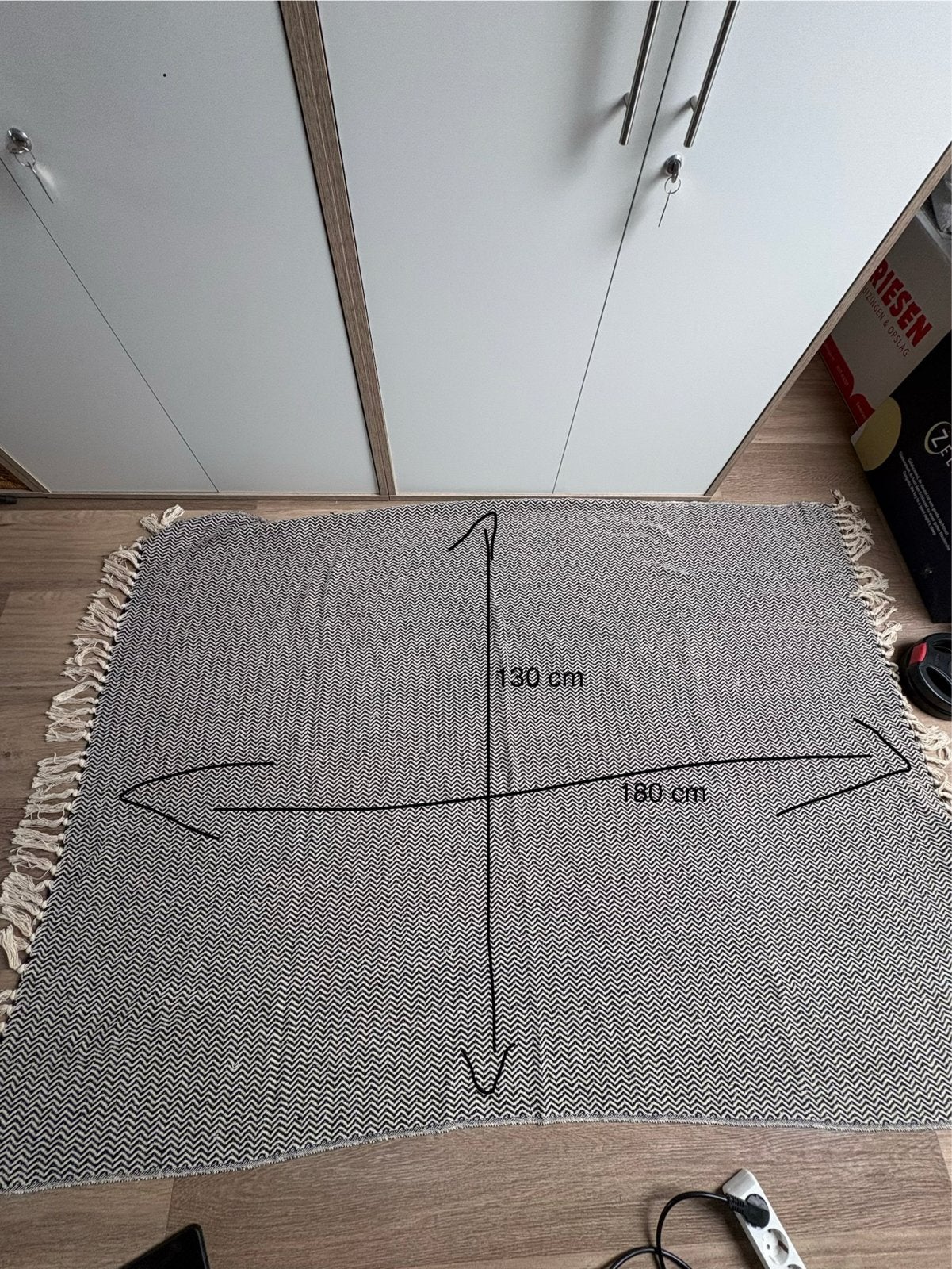 Jens Living kleed Zwart/Wit Zigzag Patroon 130x180 cm, 100 tot 150 cm, Zwart, Ophalen of Verzenden, Zo goed als nieuw
