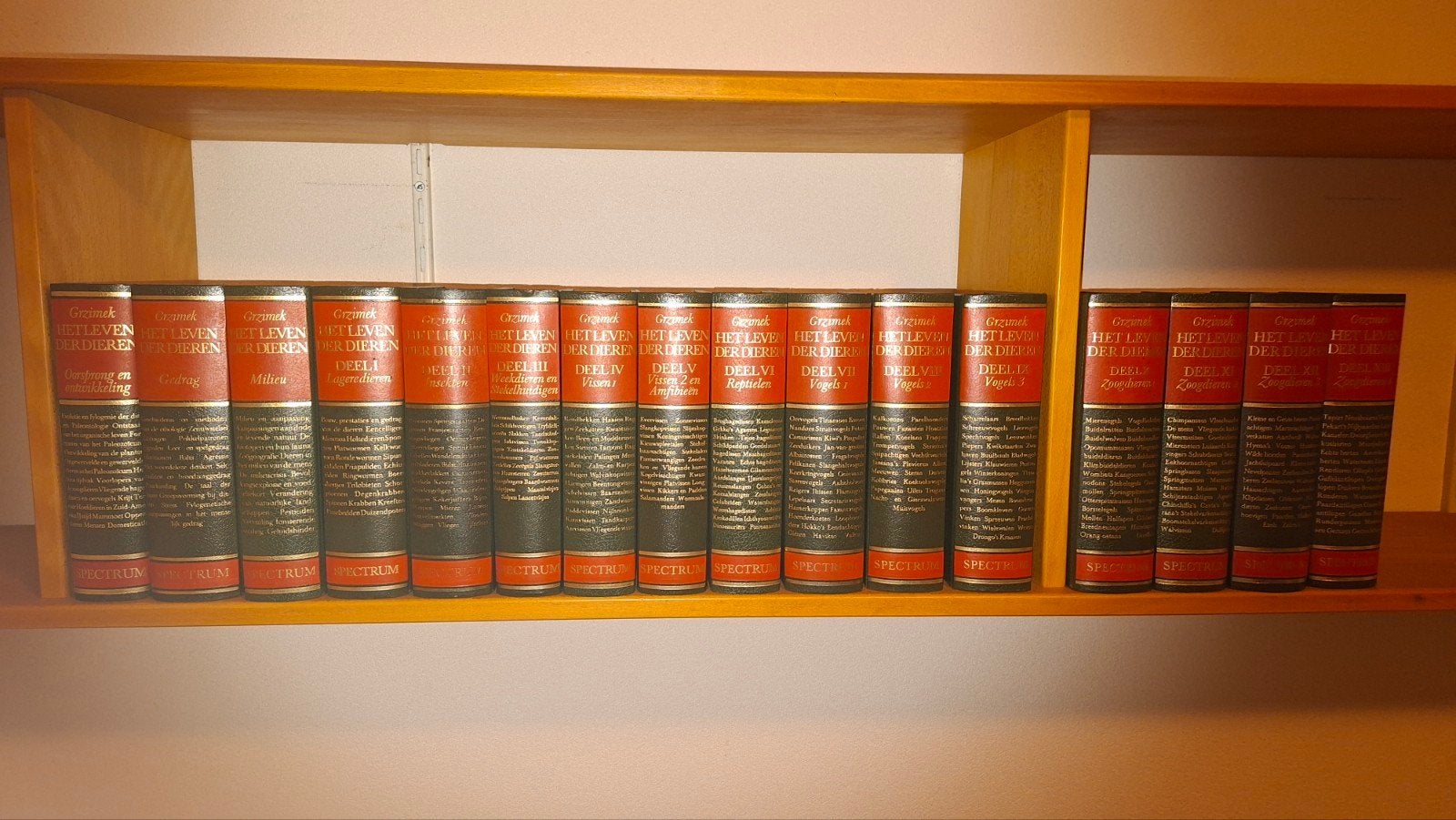 Grzimek encyclopedie, Boeken, Ophalen, Zo goed als nieuw