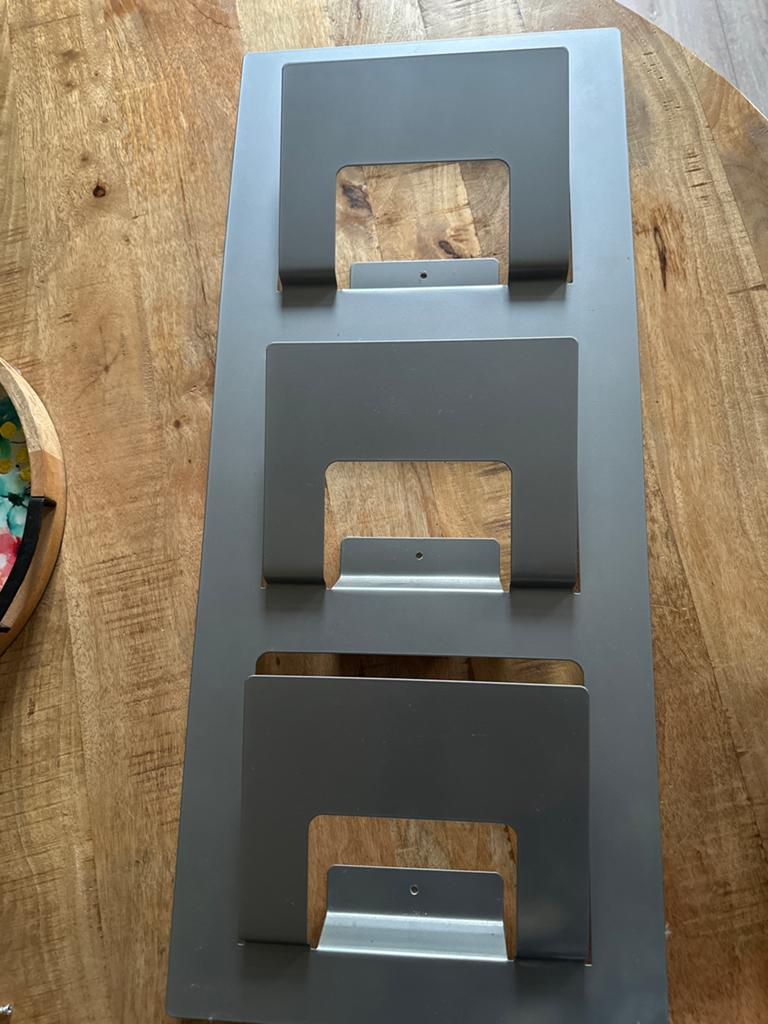IKEA Tijdschriften wandrek zilver, Ophalen of Verzenden, Gebruikt