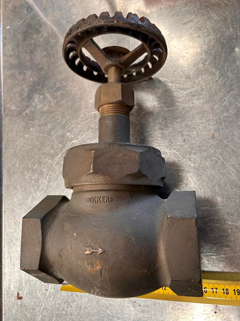 Antieke bronzen afsluiter van Dikkers Hengelo, Antiek en Kunst, Ophalen