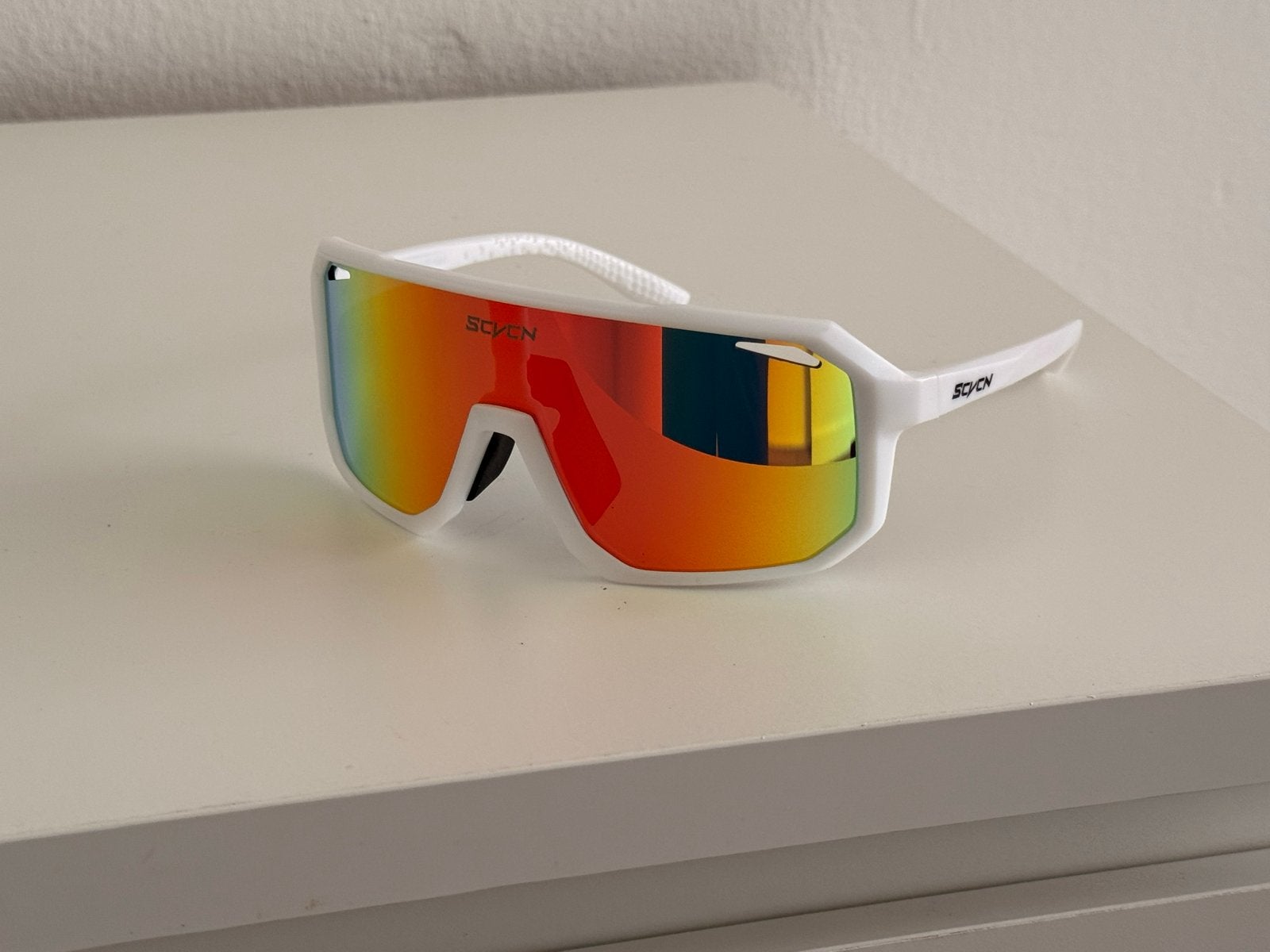 SCVCN Sport Zonnebril Wit met Oranje/Rode Glazen, Overige merken, Zonnebril, Wit, Nieuw