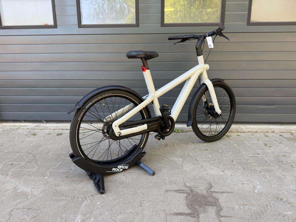 VanMoof A5 Grey , 9600km, incl. btw & factuur, Fietsen en Brommers, Info@mdg-mobility.nl, Ophalen of Verzenden, Zo goed als nieuw