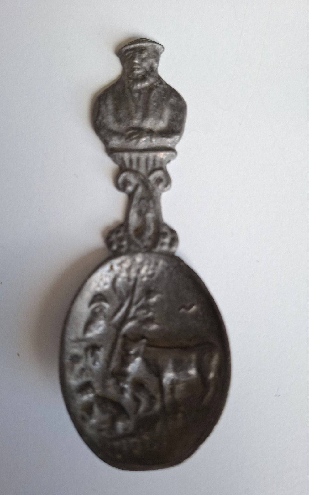 Antieke tinnen lepel met reliëf - Oud Holland, Antiek en Kunst, Ophalen of Verzenden