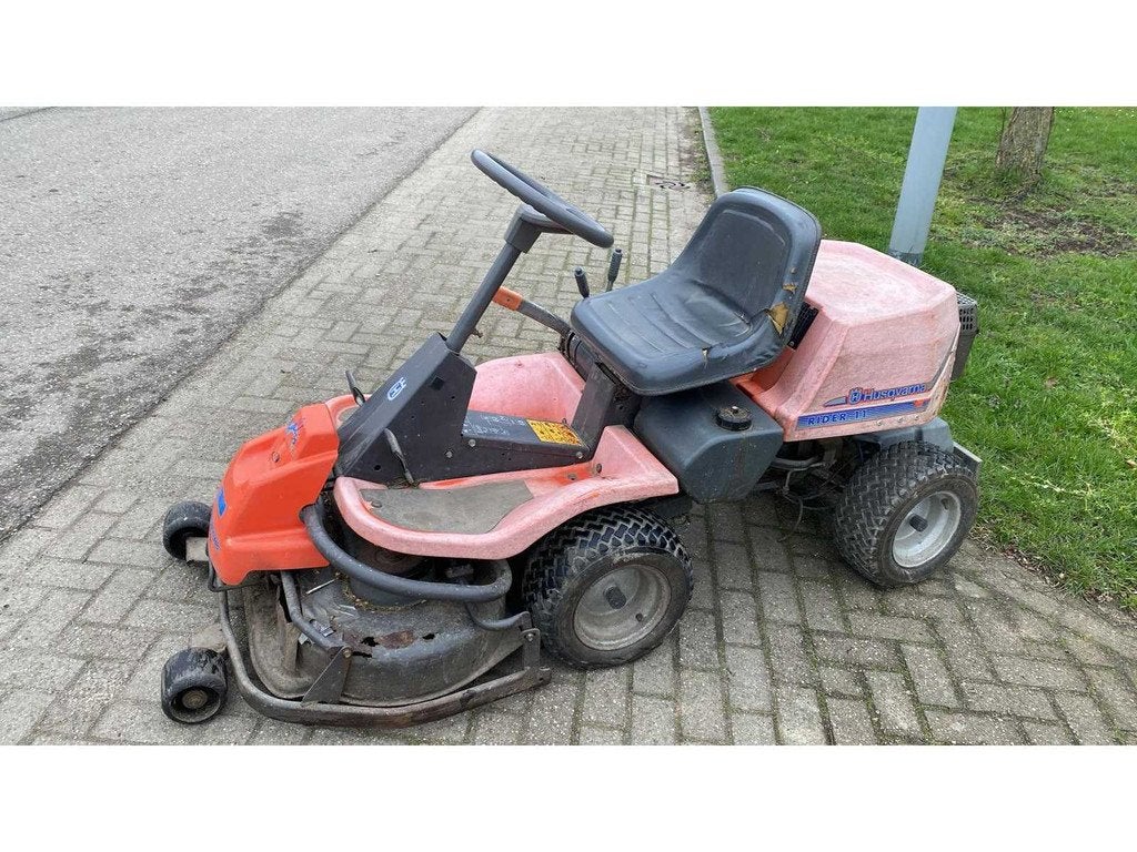 Husqvarna - Rider 11 - Zitmaaier, Zakelijke goederen, Machines en Bouw | Tuin, Park en Bosbouw, Maaier