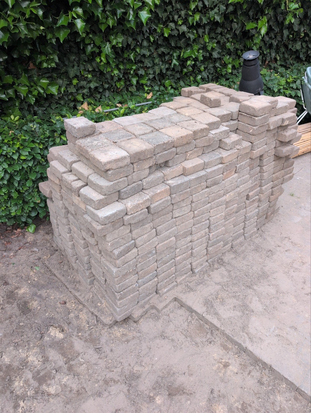 Betonklinkers (trommelstenen / koppelstenen), Tuin en Terras, Tegels en Klinkers, Ophalen, Gebruikt, Klinkers, 10 m² of meer