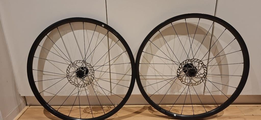 Giant Wielset voor Racefiets of Gravelbike., Ophalen, Zo goed als nieuw, Giant